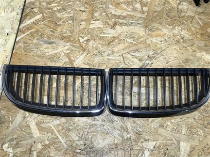 Решетка радиатора Bmw 3-Series E90 N46B20B 2007