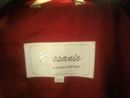 Плащ кожаный б/у,в очень хорошем состоянии