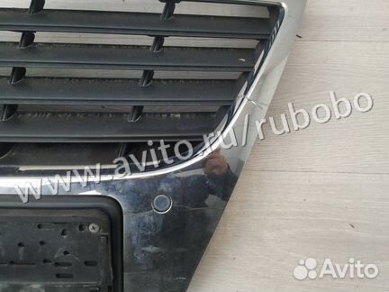 Решетка радиатора 3C0853651AF VW Passat (B6) 2005