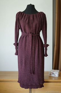 Платье из твида бордовое