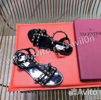 Сандалии Valentino