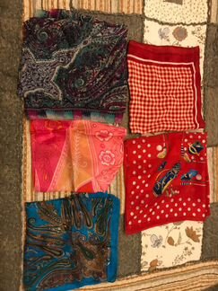 Шёлковый шейный платок