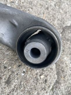 Bmw f10 передний рычаг основной