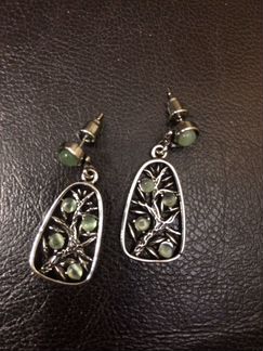 Серьги с зеленым деревом