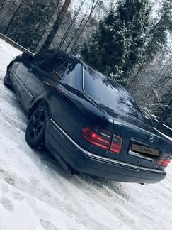 Mercedes-Benz E-класс 3.2 AT, 1997, 300 000 км