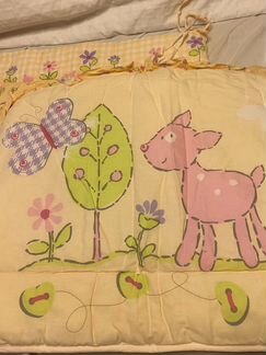 Мягкий бортик в кроватку