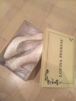 Белые туфли на свадьбу 39р