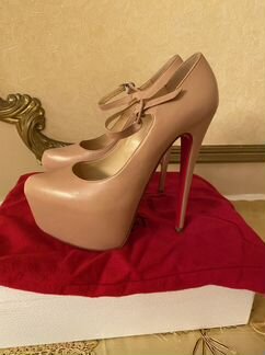 Туфли Christian Louboutin, 39