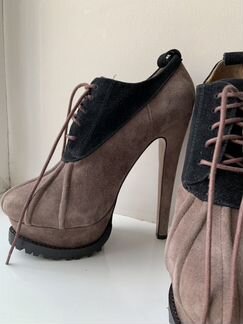 Ботильоны Alaia. Оригинал
