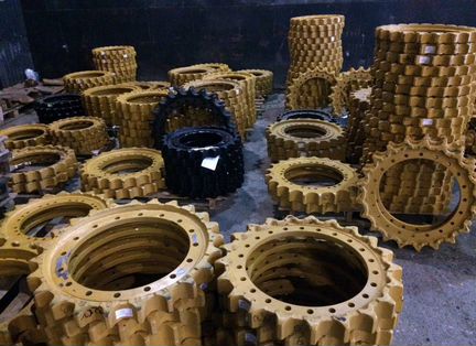 Звездочка для экскаватора R160LC-7 (81N5-10010)