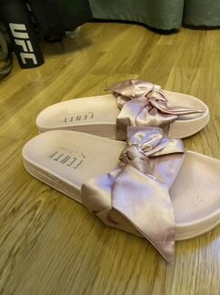 Шлепанцы Fenty by Rihana