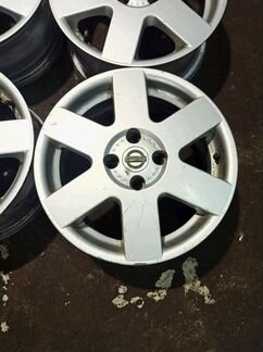 Диски бу литые R15 LU на Nissan