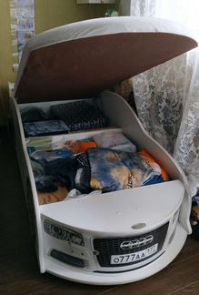 Кровать машина