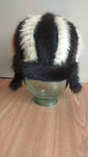 Шапка с козырьком