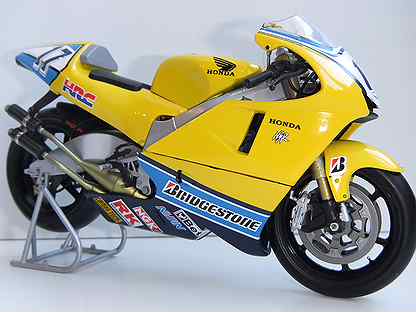 Honda NSR 2000