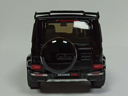 Mercedes Brabus 700 Widestar Black 1:18 Gt Spirit