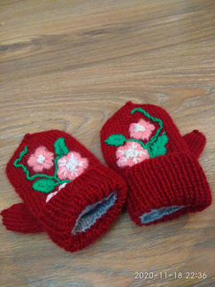 Варежки утеплённые ручной работы