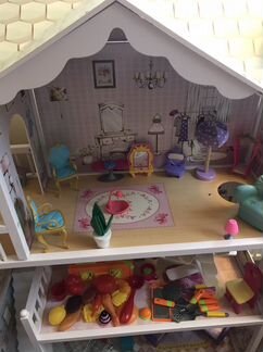 Кукольный домик