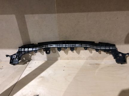 Крепление решетки консоль Mercedes C205 C 205