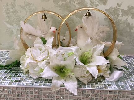 Кольца с голубями свадебные