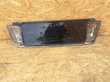 Накладка крышки багажника Lexus LX 2007-2015