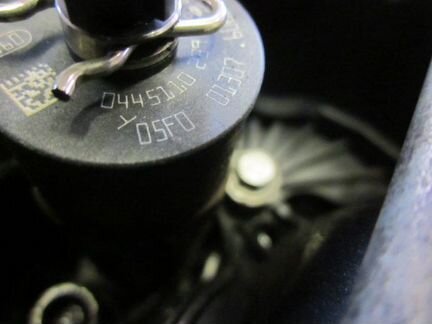 Топливная форсунка для Пежо партнер 1.6 HDi 9HW