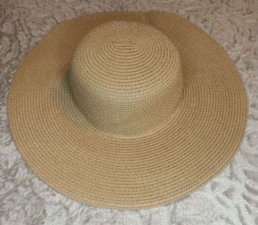 Шляпа и 2 купальника одним лотом