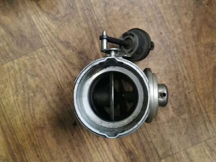 Заслонка дроссельная механическая Touareg 2002-201