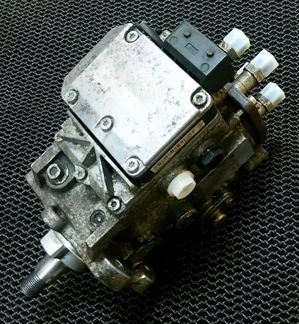 0470504020 тнвд BMW 320d, 520d, 13517786091