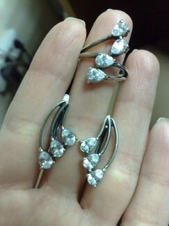 Серебряный комплект горный хрусталь, серьги кольцо