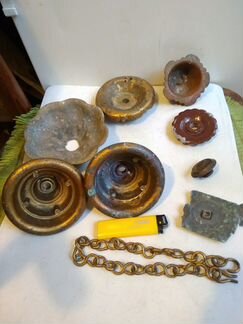 Подвески части старинных люстр, бра, керосинка