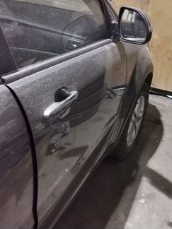 Дверь передняя правая Актион нью 2010-17