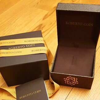 Коробка Roberto coin для кольца