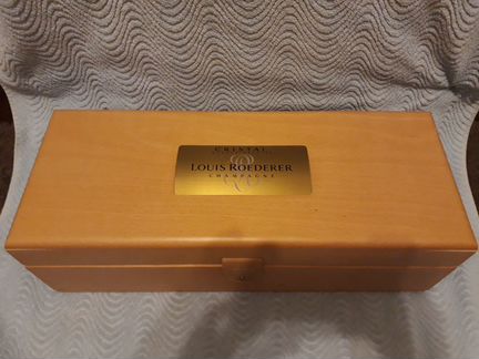 Коробка от cristal