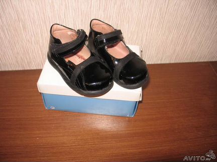 Продам французские босоножки baby botte бу 20разм