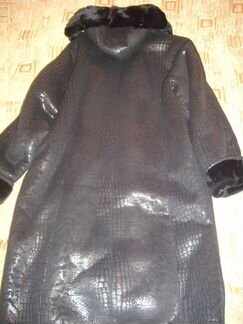 Продается новая дубленка 54-56(размер)