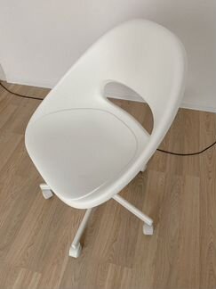 Рабочий стул IKEA