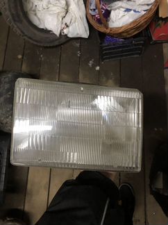 Фара jeep Cherokee