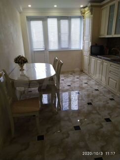3-к. квартира, 100 м², 1/5 эт.