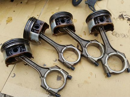 Бу Поршень J20B Suzuki SX4 2.0 оригинал