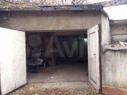 Гараж, > 30 м²