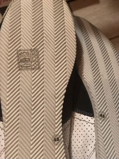 Кроссовки кеды