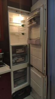 Холодильник Electrolux AEG SZ 91840 5I