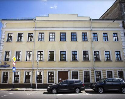 Аренда офисного особняка на Большом Лёвшинском пер