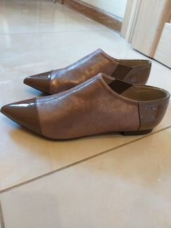 Продам новые родные туфли Geox 38