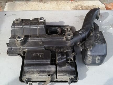 Корпус воздушного фильтра Polo Rapid