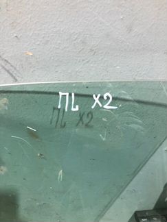 Стекло двери переднее левое Mercedes-Benz E-Class