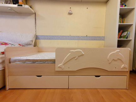 Кровать дельфин с матрасом