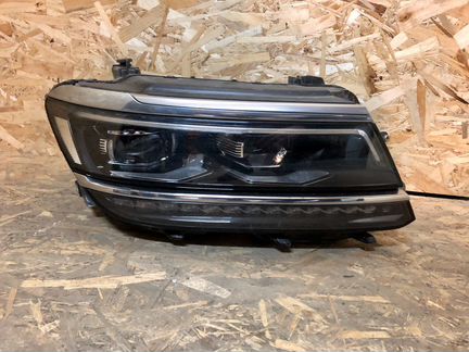 Фара правая Volkswagen Tiguan 2 LED