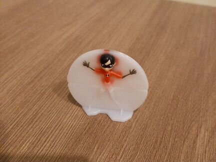 Игрушки из киндер сюрприза суперсемейка